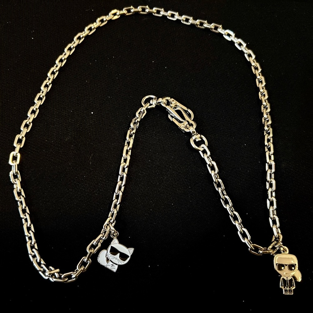COPY - Karl Lagerfeld chain